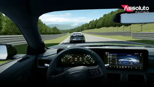 Vista dall'abitacolo in Assoluto Racing